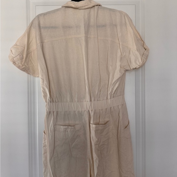 Universal Thread Off-White Collared Top - Picture 3 of 4